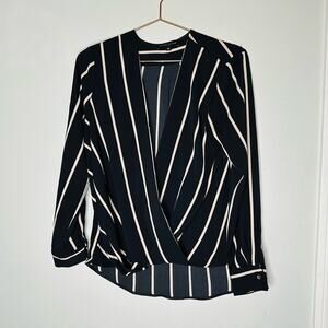 SLATE & WILLOW Black White Pinstripe Long Sleeves Flowy High Low Blouse Size M
